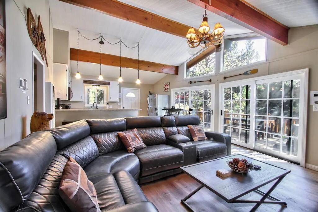 Chalet Monterey W/Hot Tub - Big Decks/Bbq Villa Big Bear Lake Exterior photo